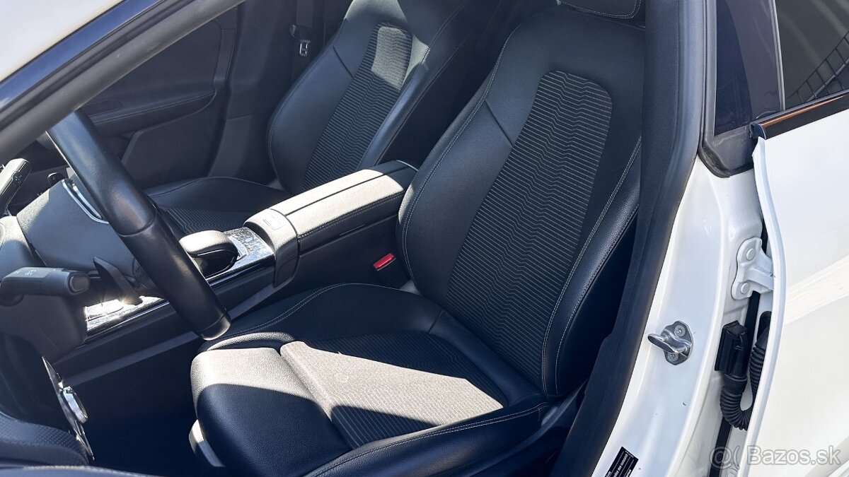 Mercedes-Benz CLA Shooting Brake 180 | SK Auto | 135 HP - 12