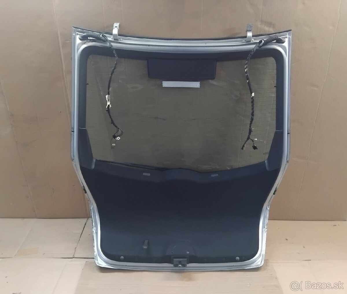 dvere kufra Octavia 3 - LA7W 8E8E - 12