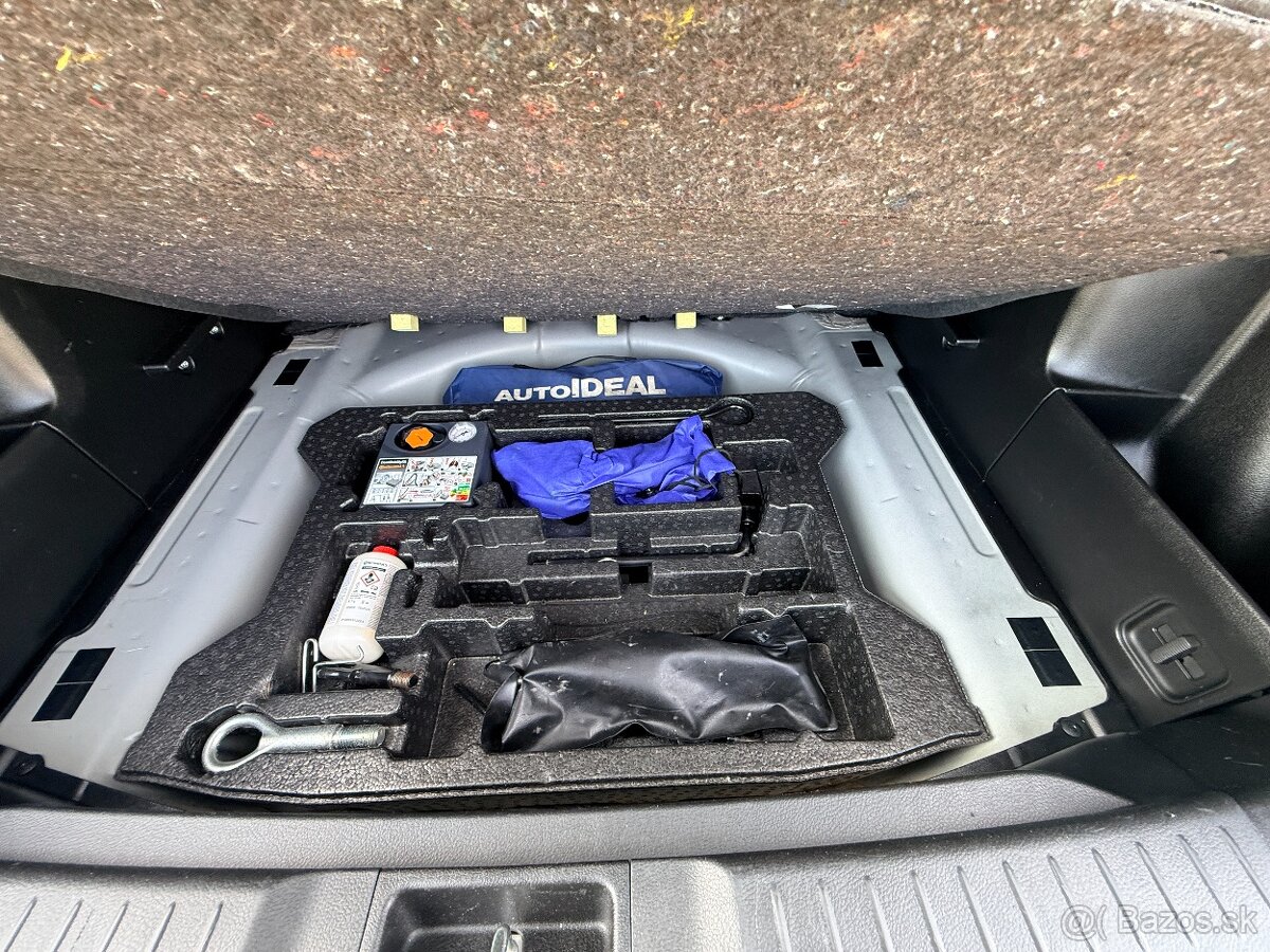 Suzuki Vitara 1.4 benzín,4WD AllGrip,1. majitel - 12