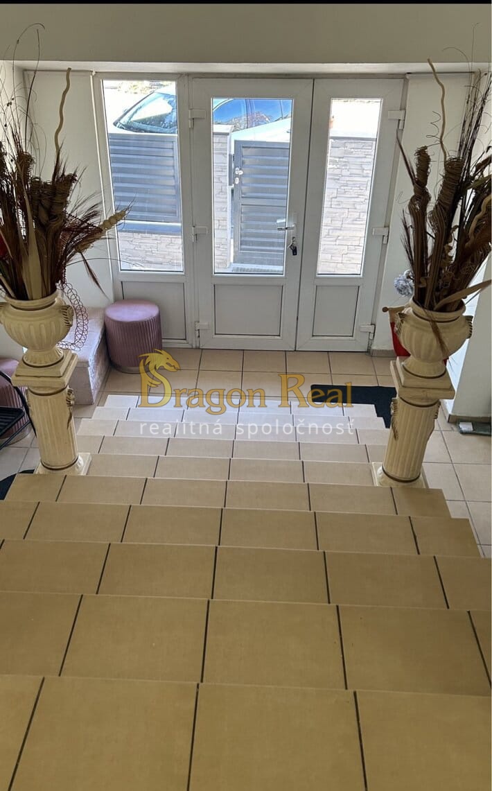 PREDAJ – 4 Izbový rodinný dom – TREBIŠOV - 12