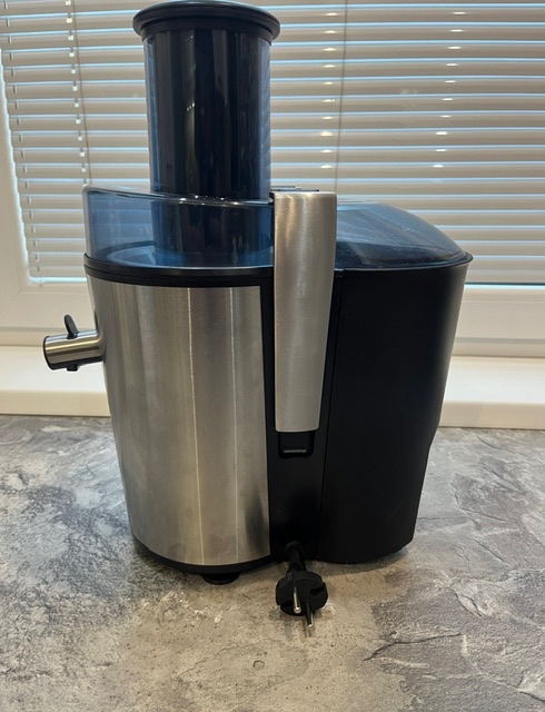 Odšťavovač Bosch MES3500 - 12