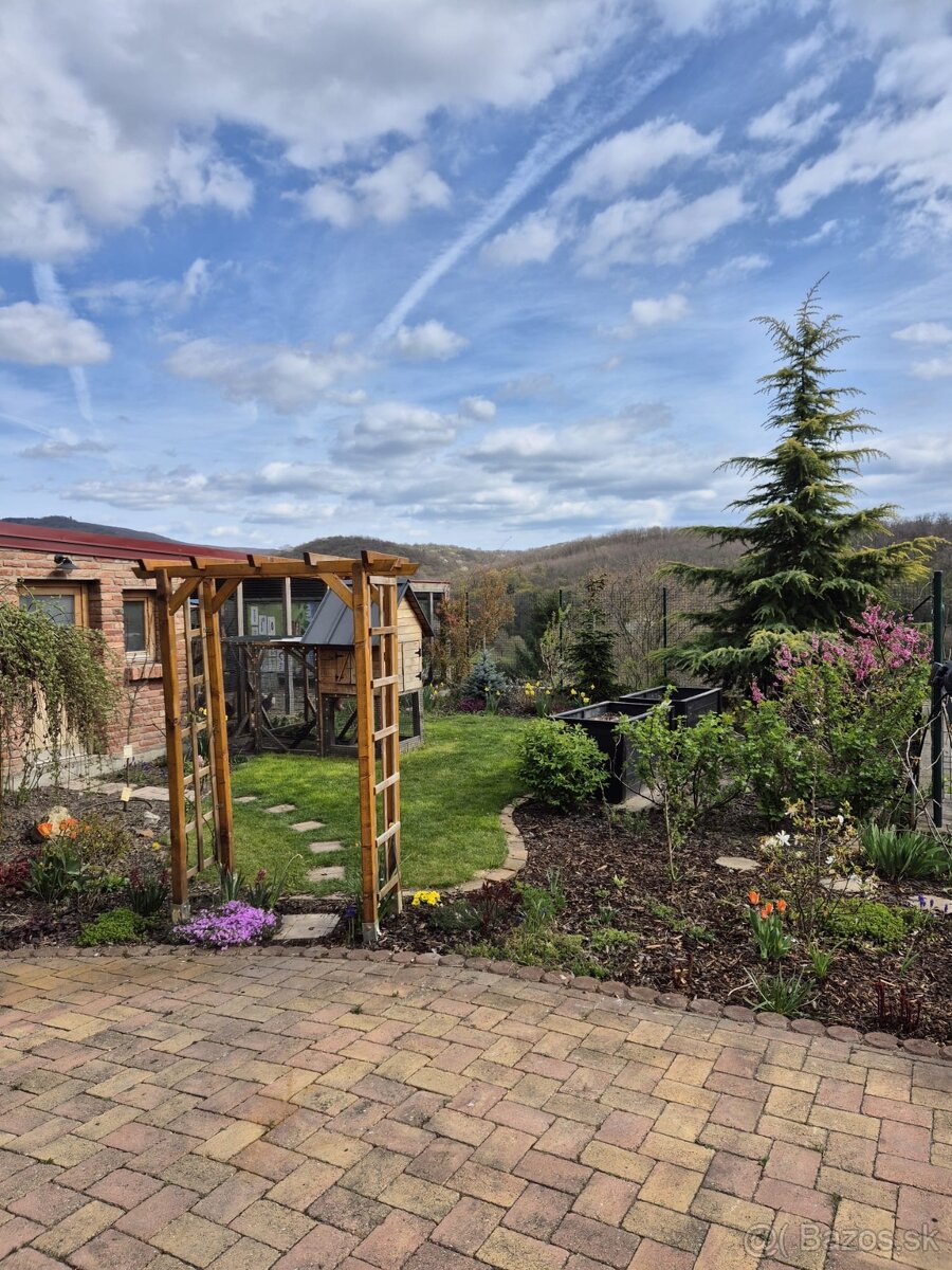 Predám 4 izbový dom v Stupave - 12