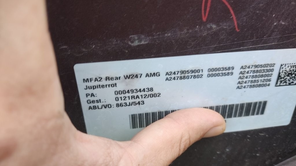 Mercedes B -class W247 2018 - zadny naraznik vo verzii AMG - 12