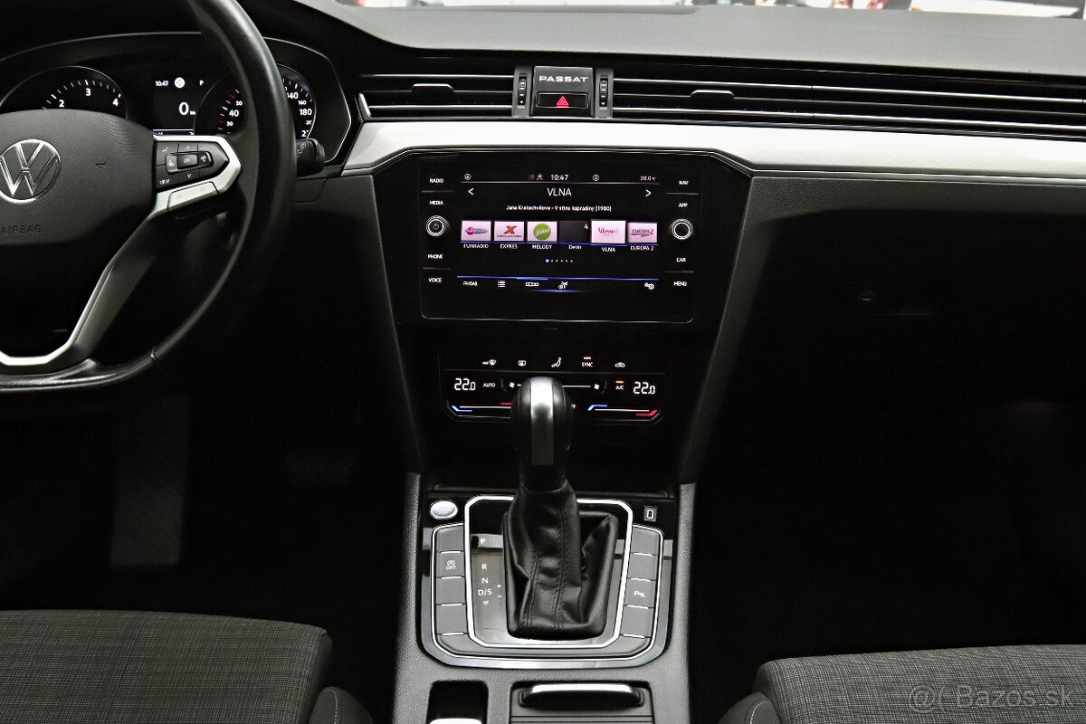 Volkswagen Passat Variant 2.0 TDI DSG EVO Elegance - 12