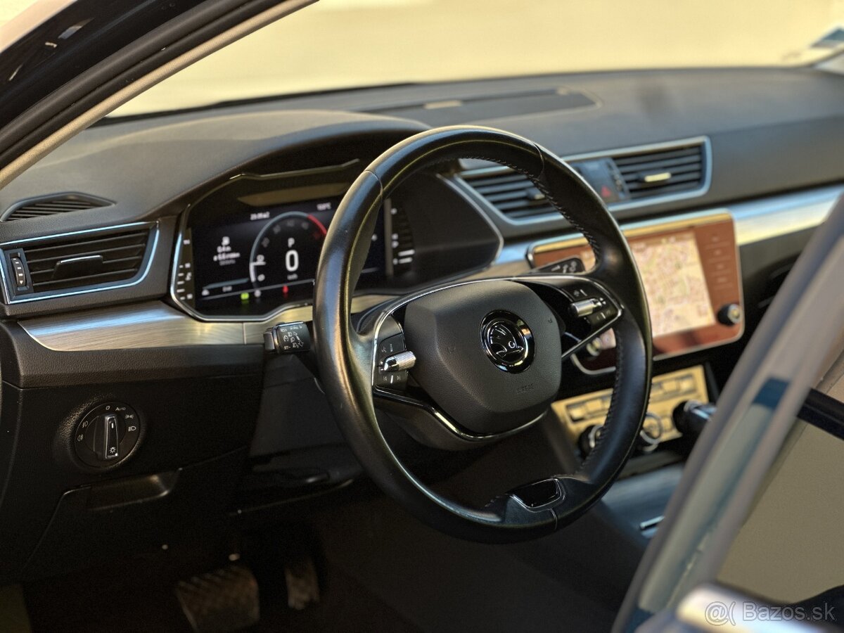 Škoda Superb Combi 2.0TDI DSG Style Virtual Kamera 2022 TOP - 12
