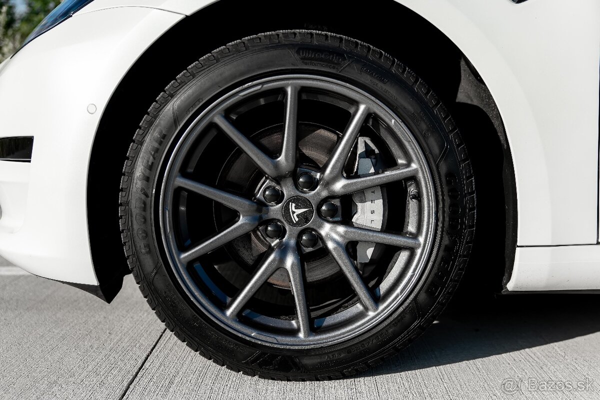 Tesla Model 3 SR+| 208 kW|60 kWh|Premium Connectivity l DPH - 12