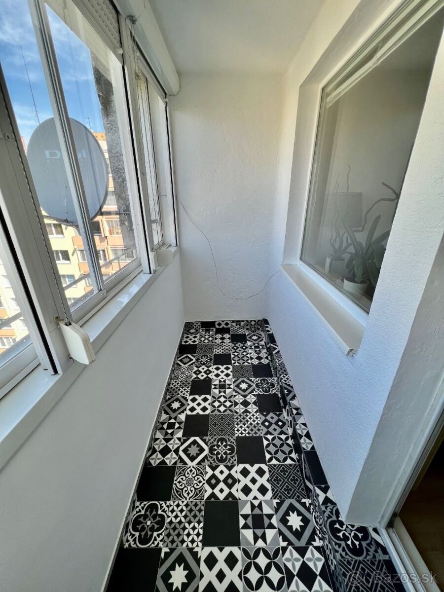 Prenájom 2 izbový byt na Fedákovej ulici BA. - 12