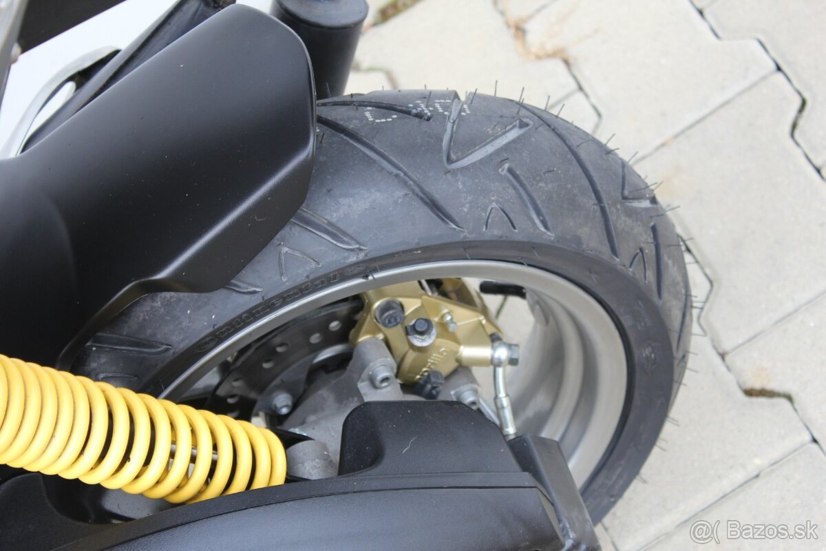 skúter aprilia SR50 2008 AM od 15 rokov ZIMNÁ CENA - 12