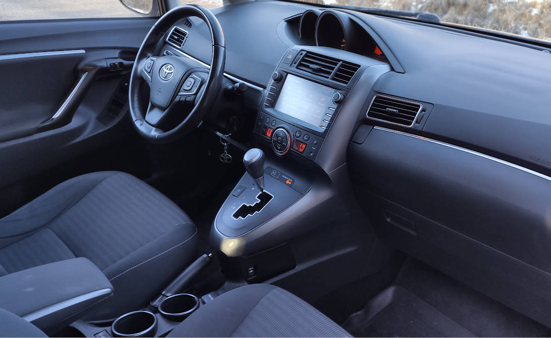 Toyota Verso 1.8 Active benzín CVT automat - 12