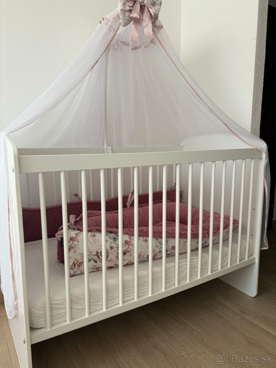 Postieľka s vybavením - 12