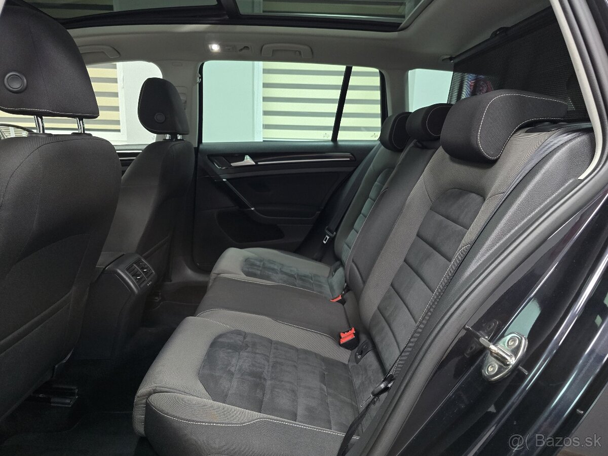 Volkswagen Golf Variant 4MOTION Highline - 12