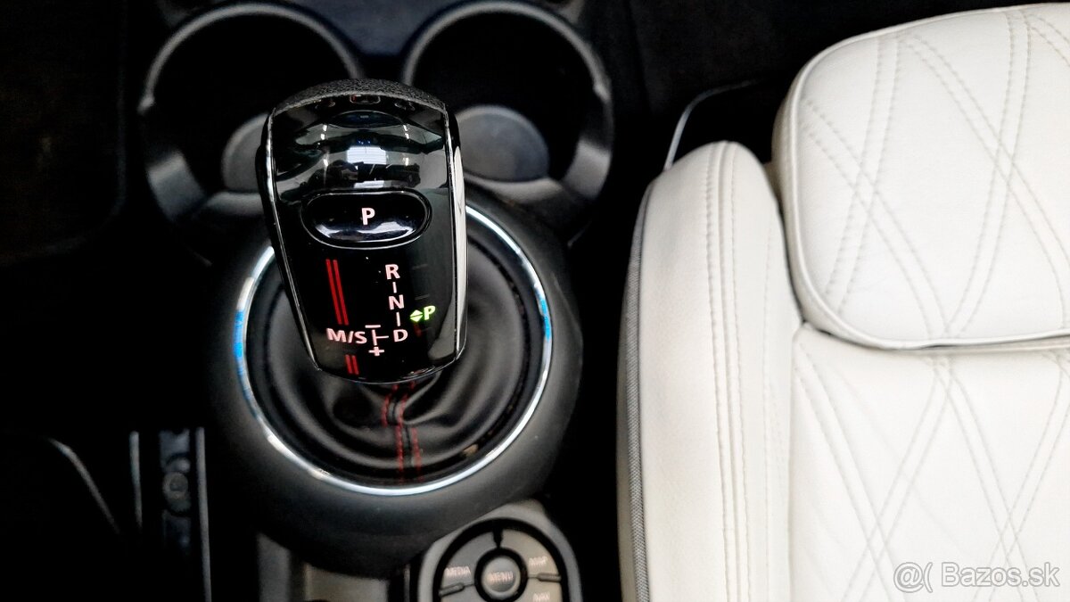 MINI JohnCooperWorks Cabrio - 12