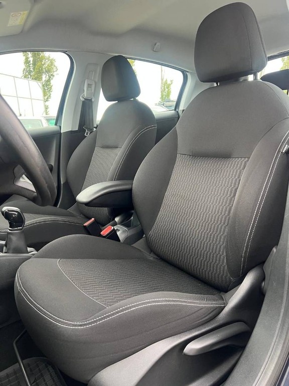 Peugeot 208 1.2 PureTech Active - 12