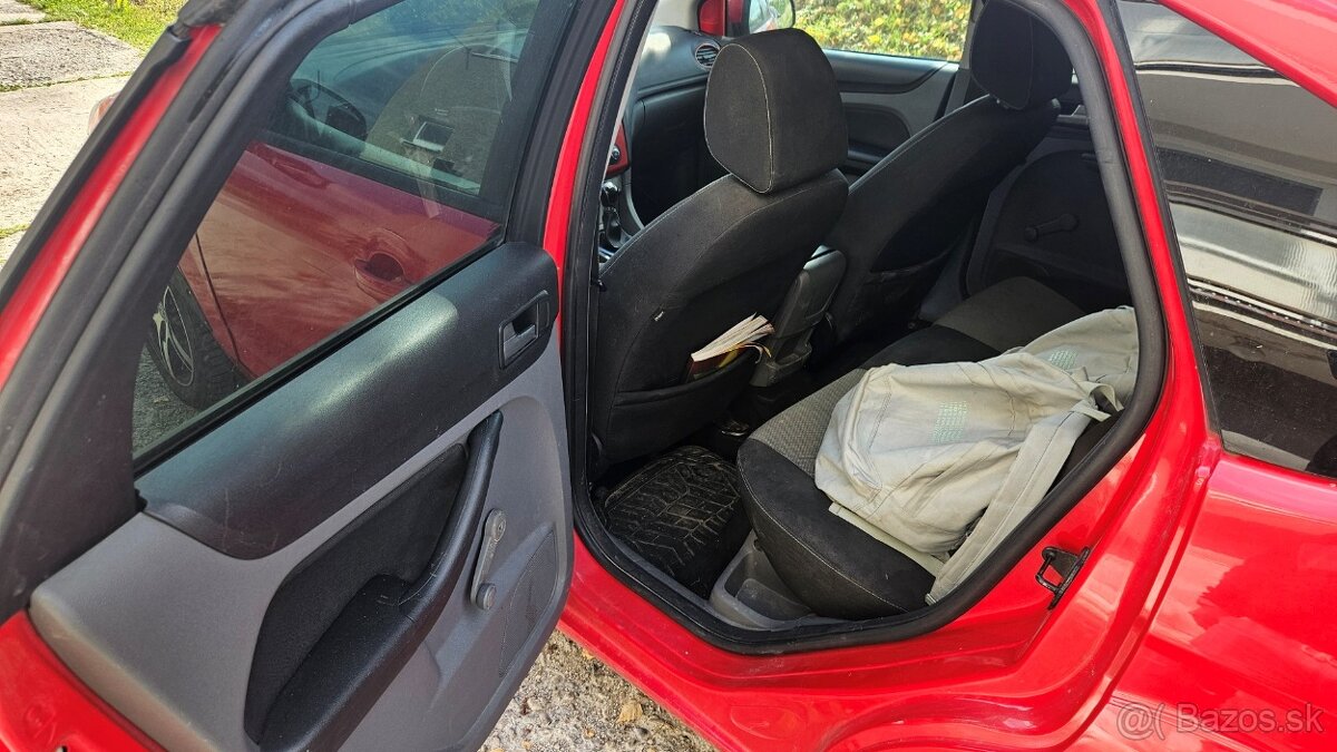 Ford Focus 1,8 diesel , rok 2010 - aj vymením - 12