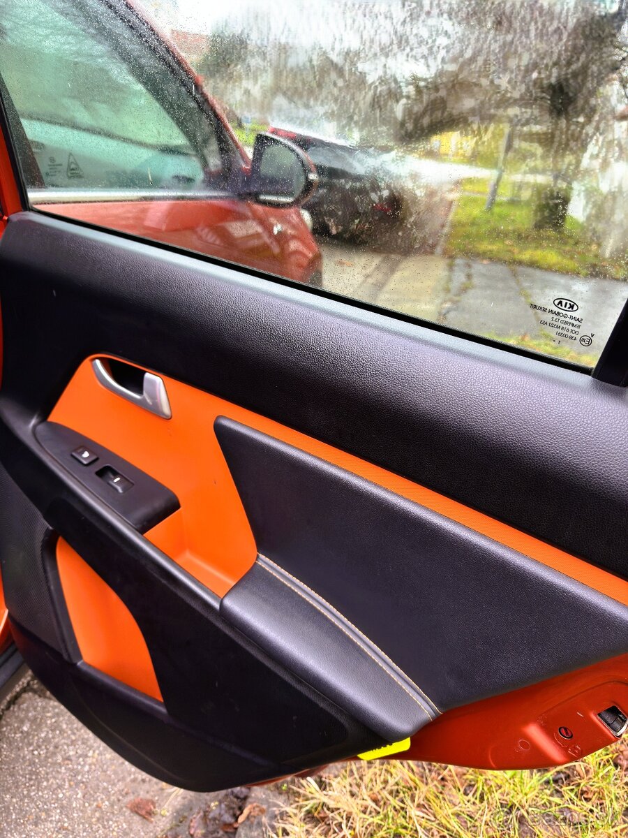 Kia Sportage - 2012 - 12