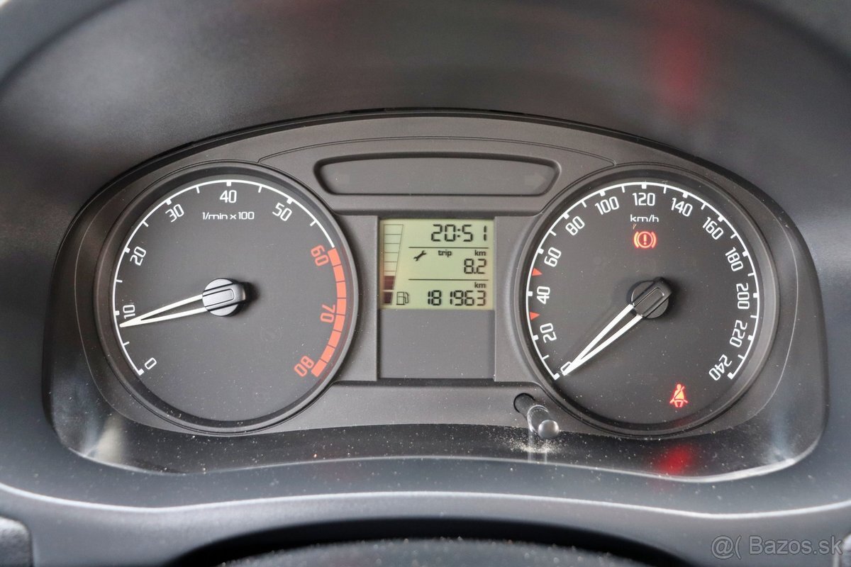 Skoda Fabia 1.4 16V Clasic - 12
