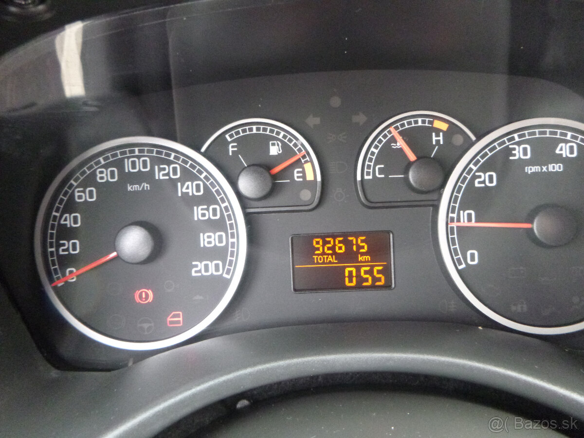 Fiat Punto 1,2i 2008 92675 km - 12