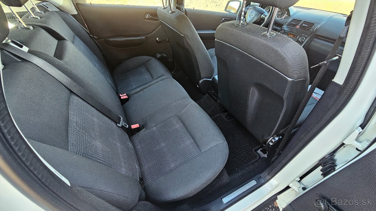 MERCEDES BENZ A 160 BENZÍN 70KW - 12