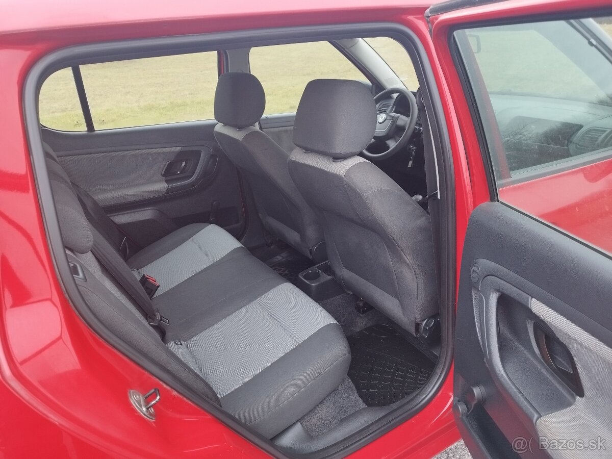 Škoda Fabia 2 1.2i 44kw - 12
