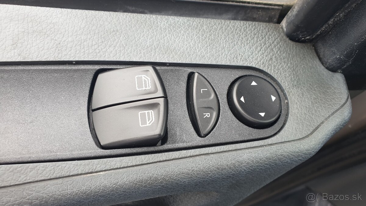 Mercedes Vito 116 CDI, 1. majiteľ, zakúpené v SR - 12
