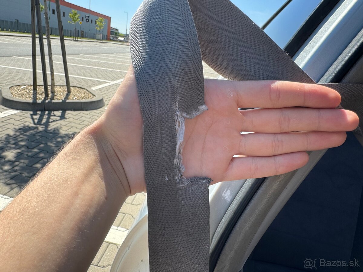 Toyota Corolla 1.4 benzín, 2001 - 12