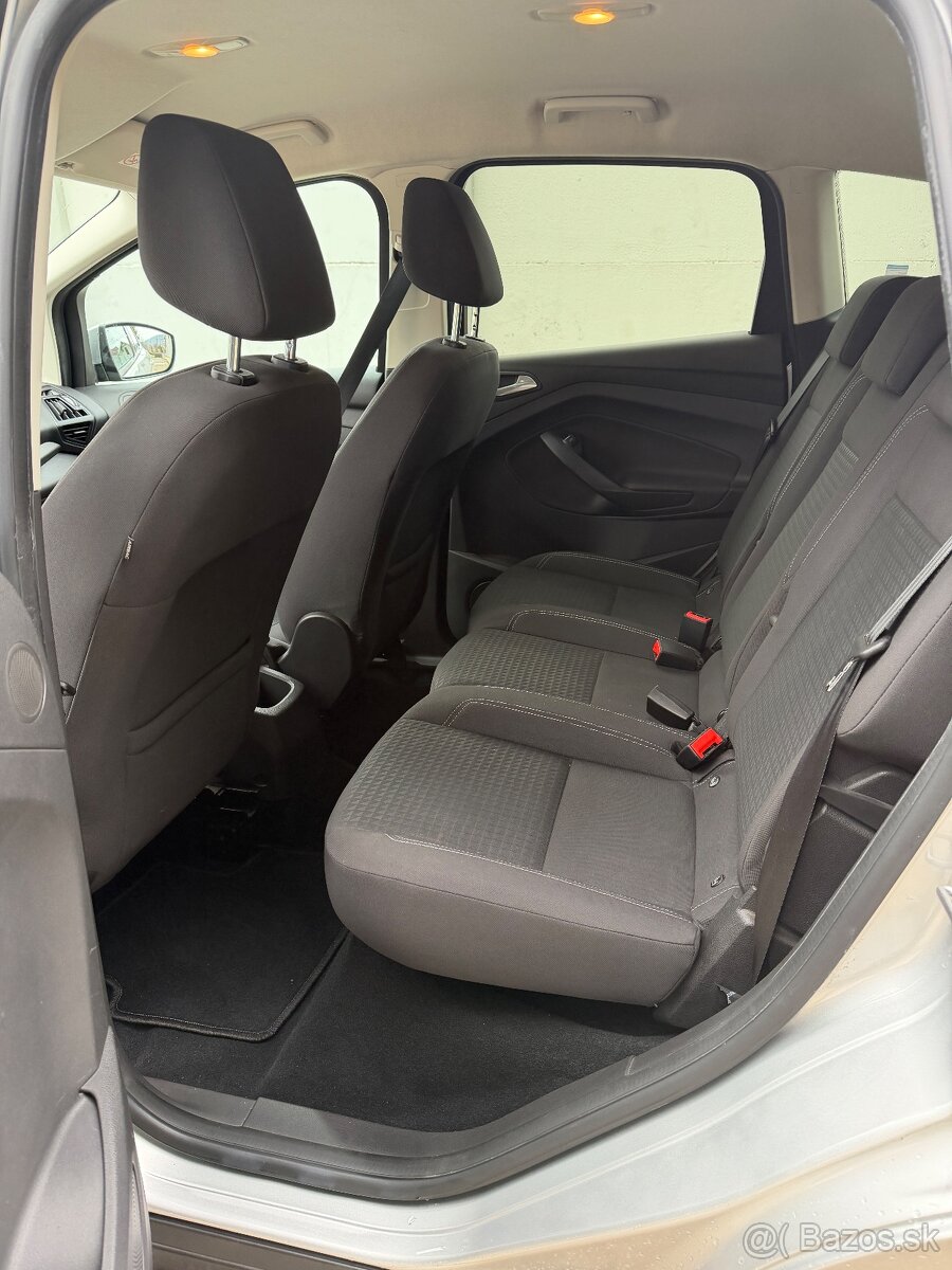Ford C-Max - 12