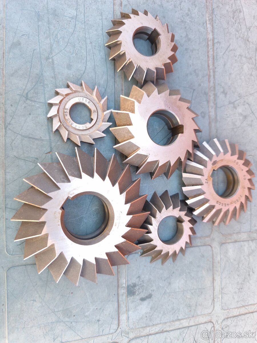 Nástroje a náradie na kovoobrabaciu frézku - 12