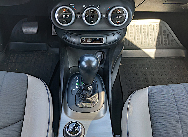 Fiat 500X 1.4 MultiAir Lounge A/T - 12