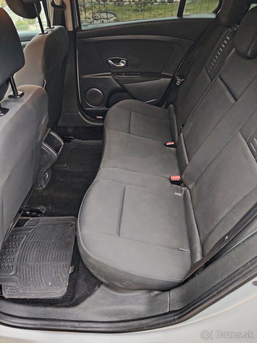 Renault megane grandtour 3 - 12