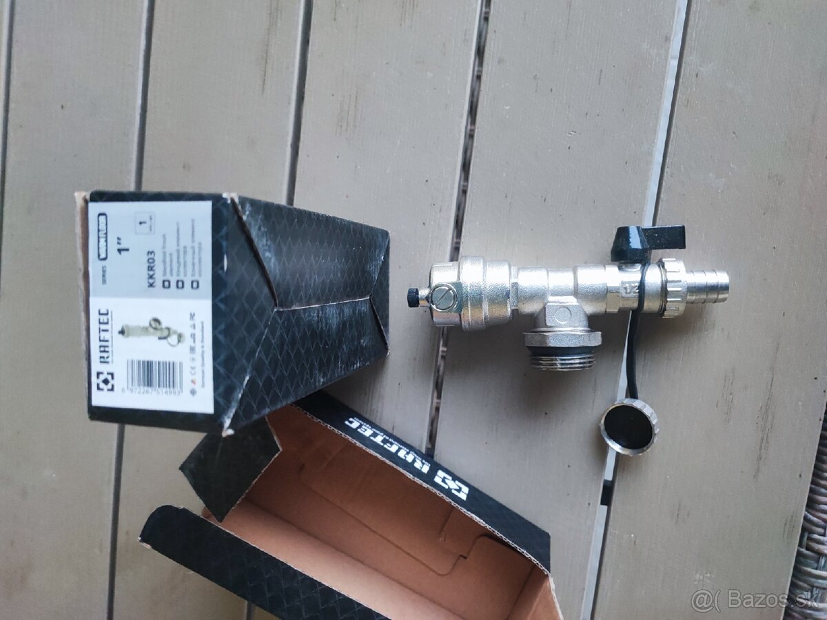 Rozdeľovače pre podlahové kurenie - 12