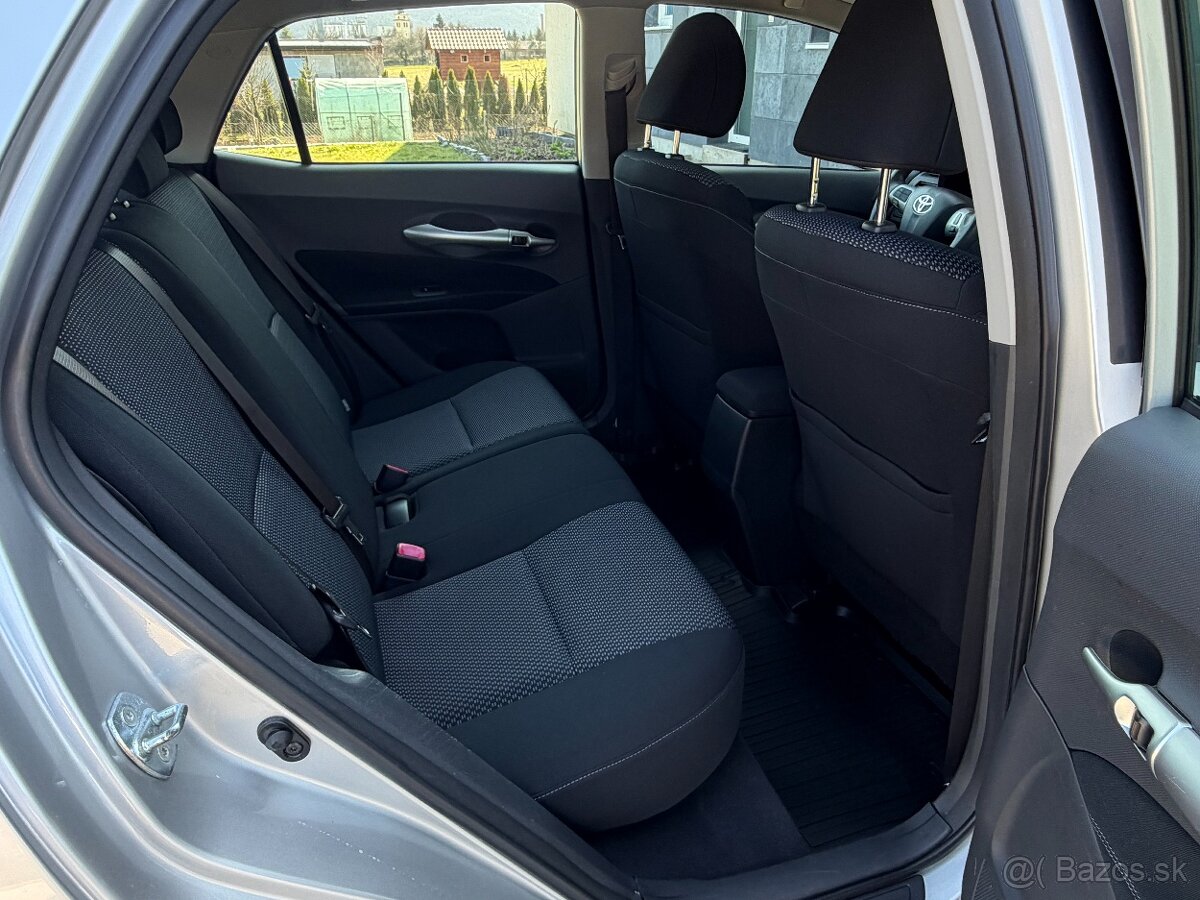 Toyota Auris 1.6 I Valvematic - 12