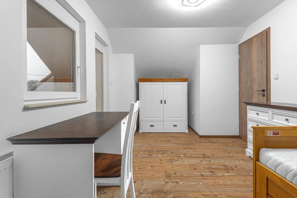 BABONY TRE I Predaj štýlového tehlového domu v Rajke pri Bra - 12