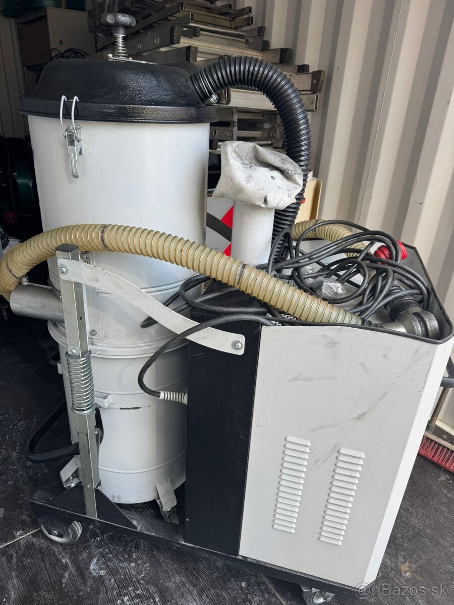 Kärcher - IVS 100/40 M B1 - 12