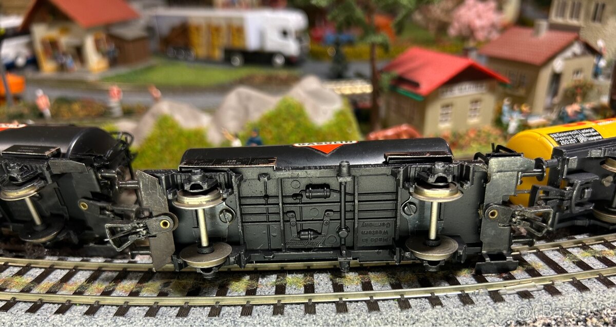 železnica H0 - už rarita - vagóny Fleischman, staré, kovové - 12