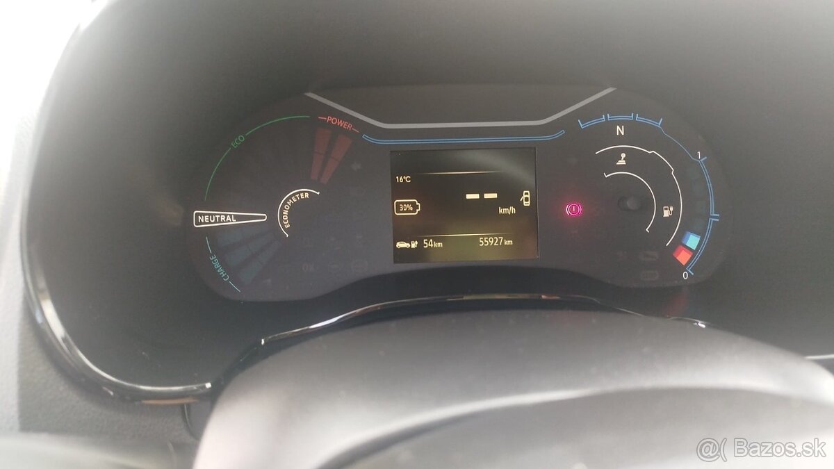 Dacia Spring - 12