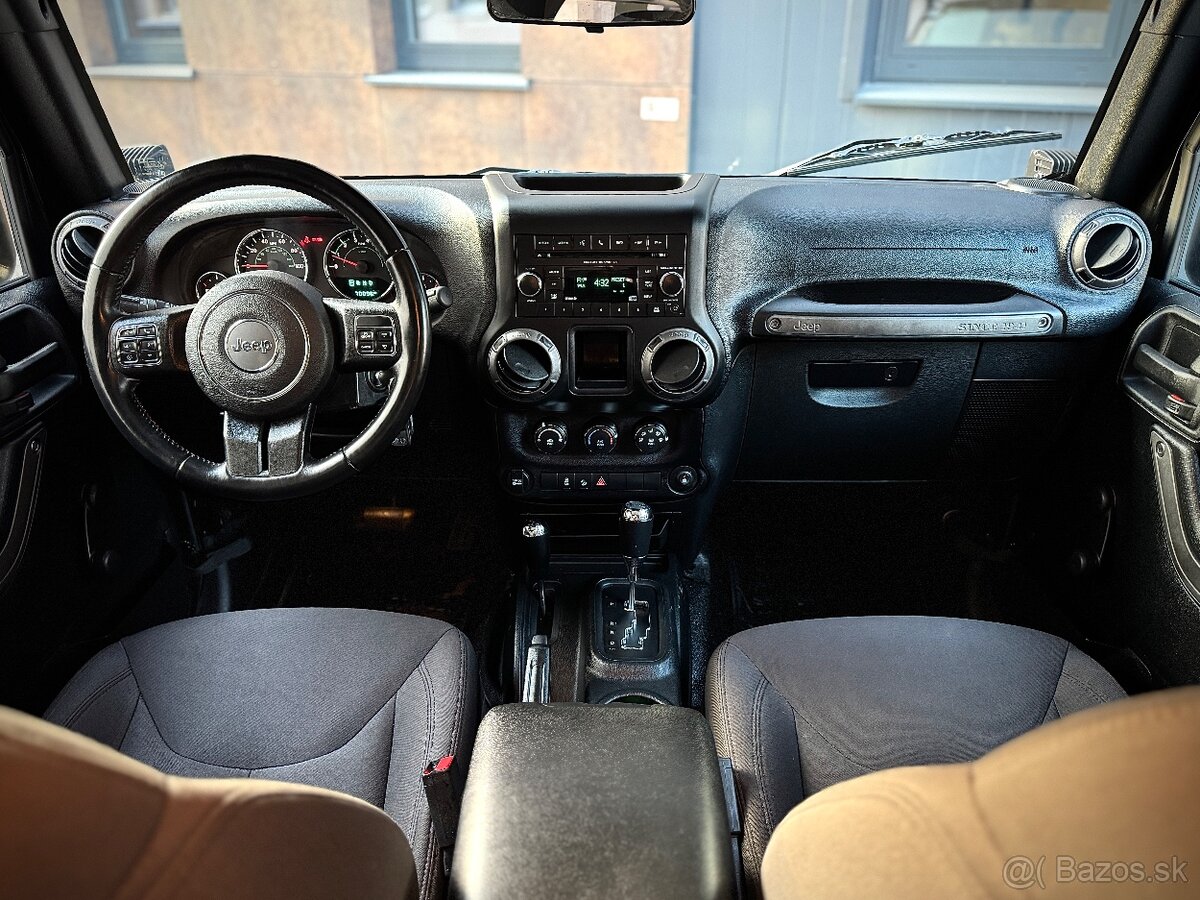 JEEP WRANGLER JK 3.6 V6 HARDTOP - 12
