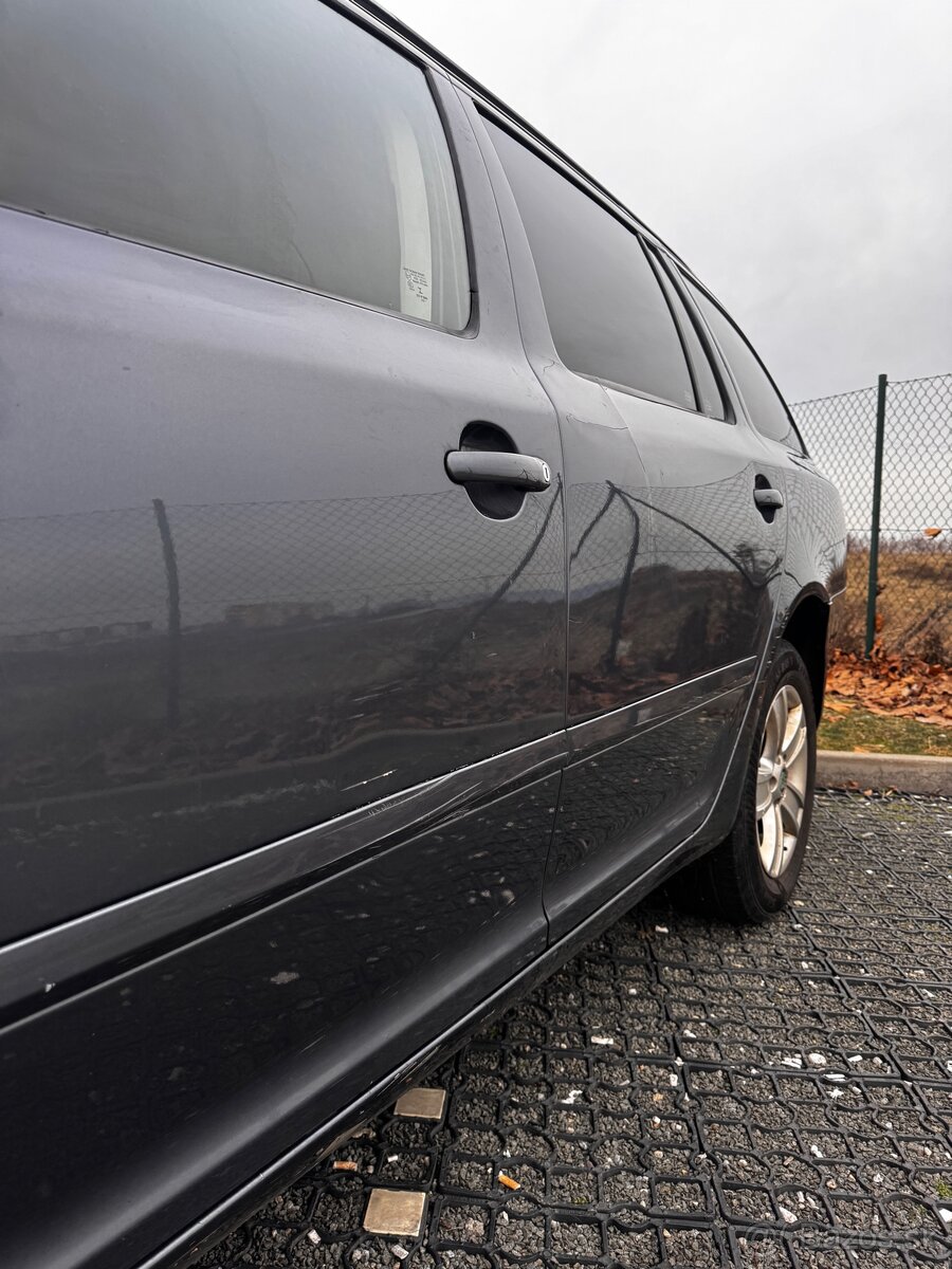 Octavia 2 facelift combi 1.6tdi - 12