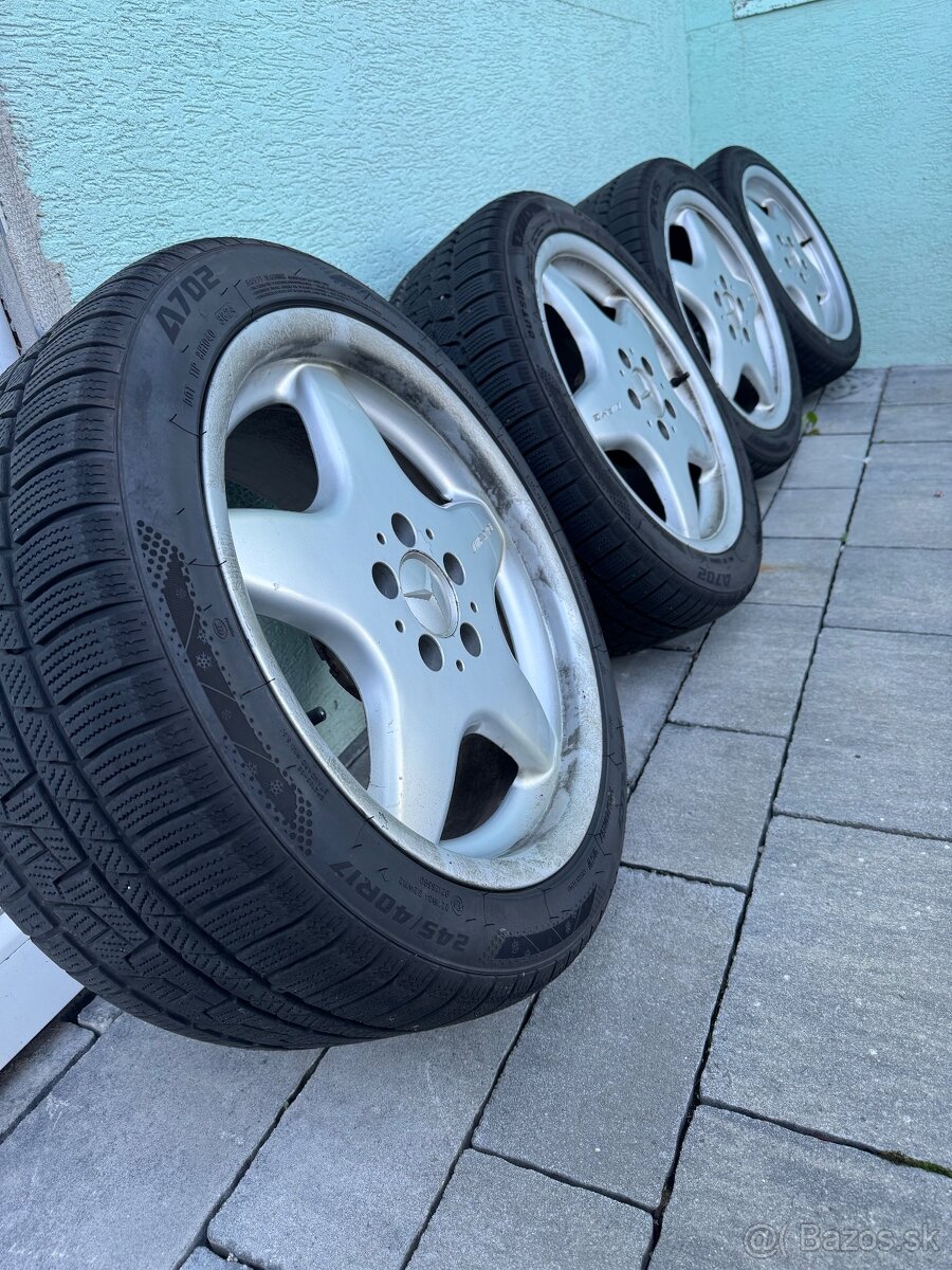 Mercedes AMG r17 - 12