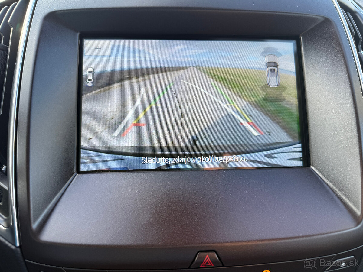 Ford S-MAX 2.0 TDCI TITANIUM Automat 7 miestny ODPOČET DPH - 12