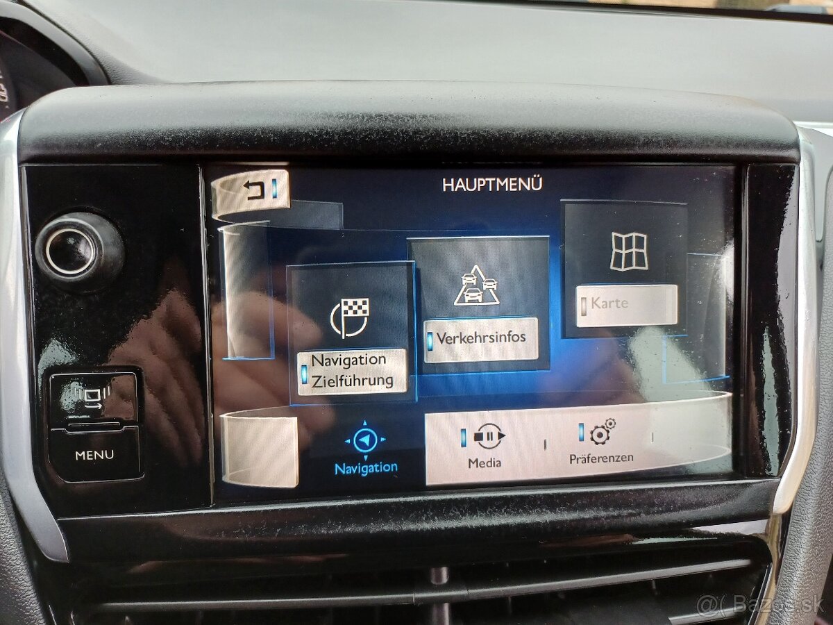 Predám Peugeot 208, 1.6HDI, 68Kw, automatická prevodovka 6kv - 12