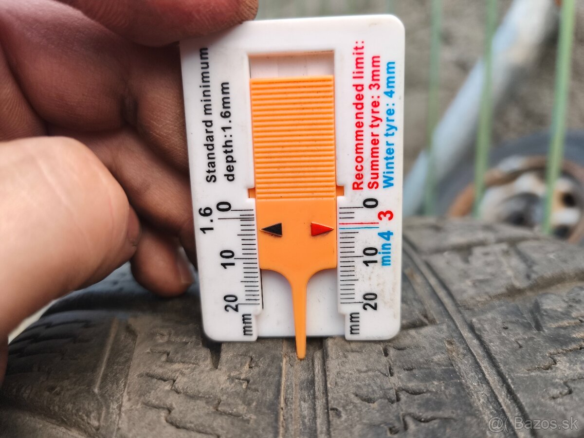 Nokian WR SUV4 245/70 r16 4+1 - 12