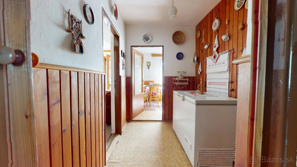 5-IZB. DOM - KRÁĽOVA LEHOTA - 12