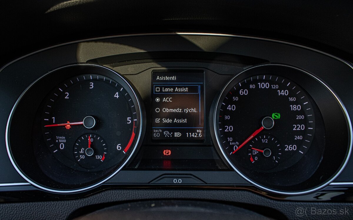 Volkswagen Passat B8.5 Variant 2.0TDI EVO DSG 110kW automat - 12