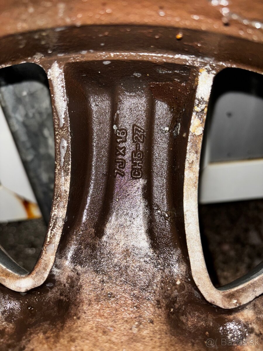 Kolesá Peugeot 807 R16 - 12