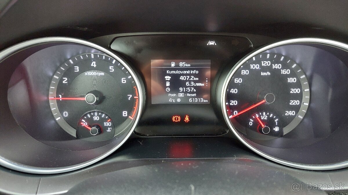Kia Ceed 1.5 T-GDi 118kW Silver - 12