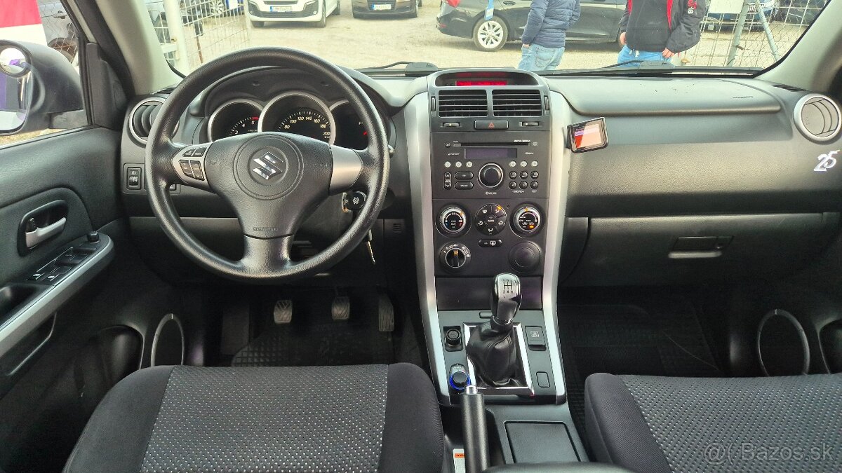Suzuki Grand Vitara 1.9 DDiS JLX-EL - 12