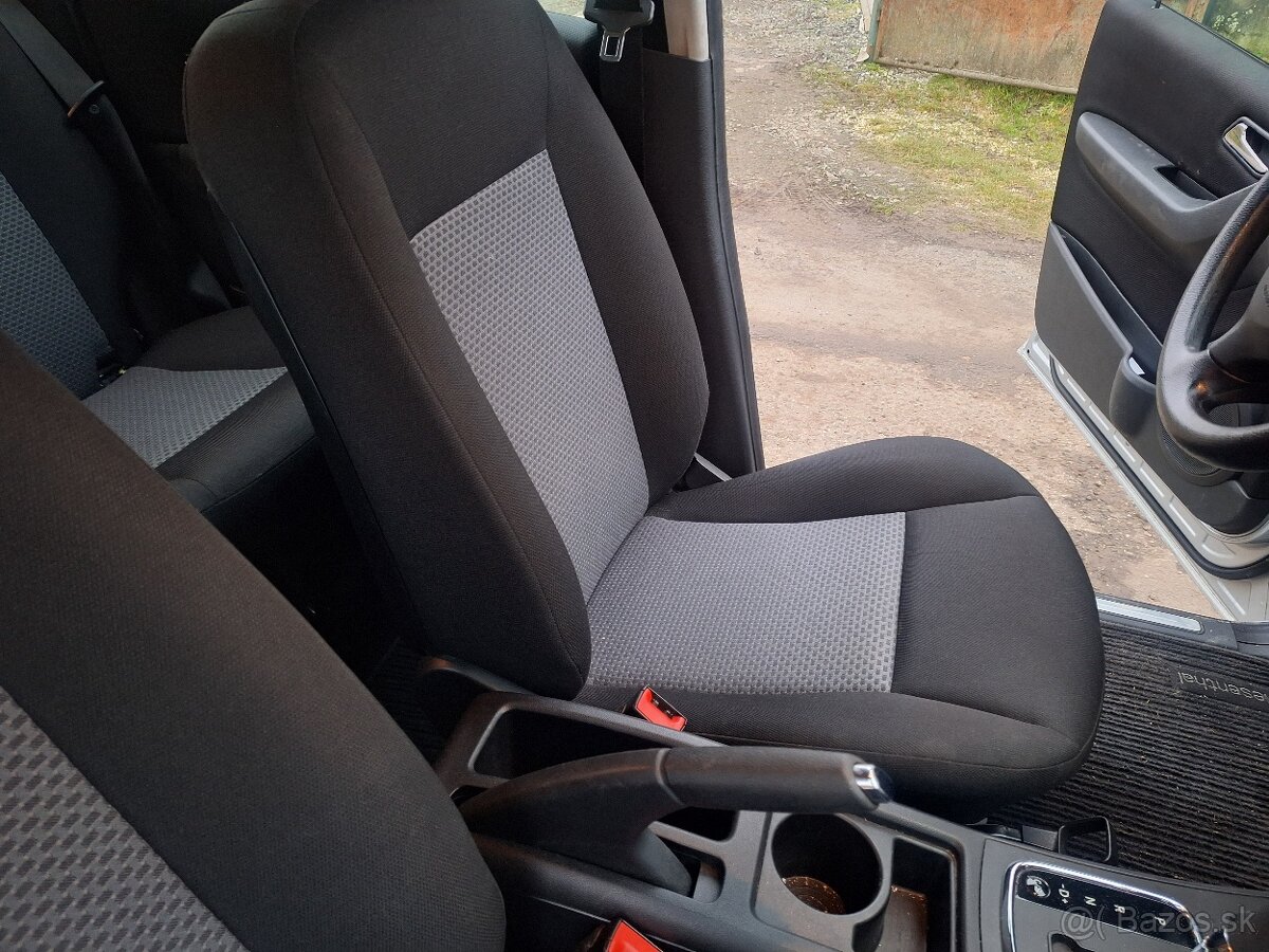 MERCEDES A 2.0 DIESEL AUTOMAT KLÍMA ŤAŽNÉ - 12