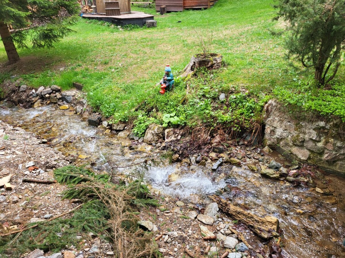 Nádherná novostavba chalupy - 12