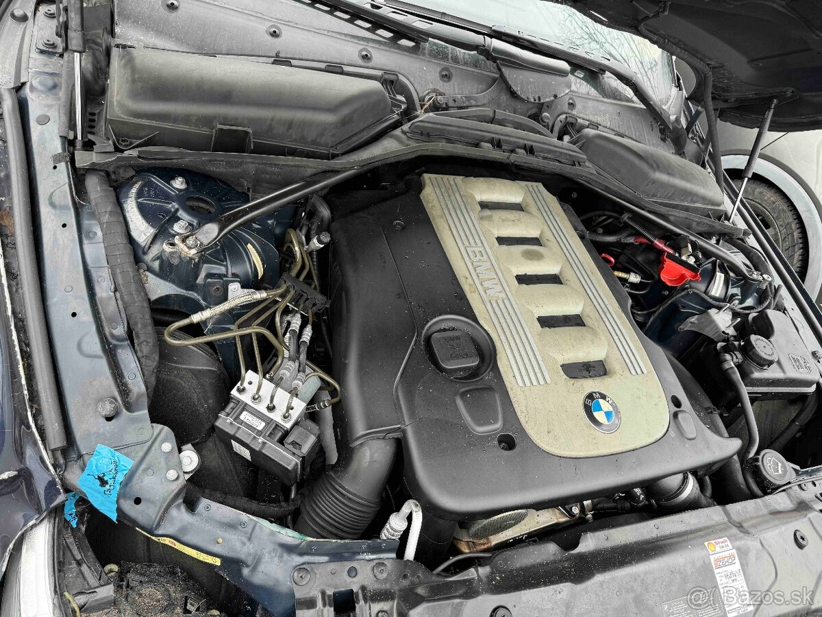 BMW E61, r.v. 3/2005 (havarovany) - 12