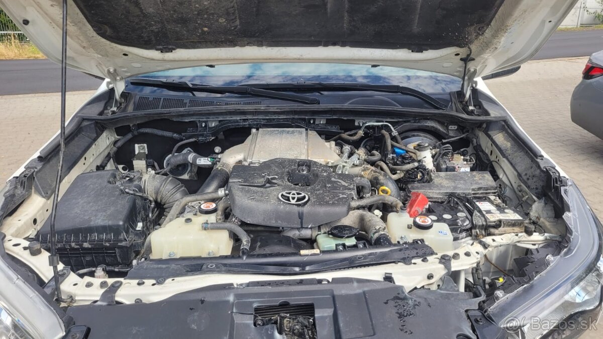 Predam Toyota Hilux 2,4D-4D - 12